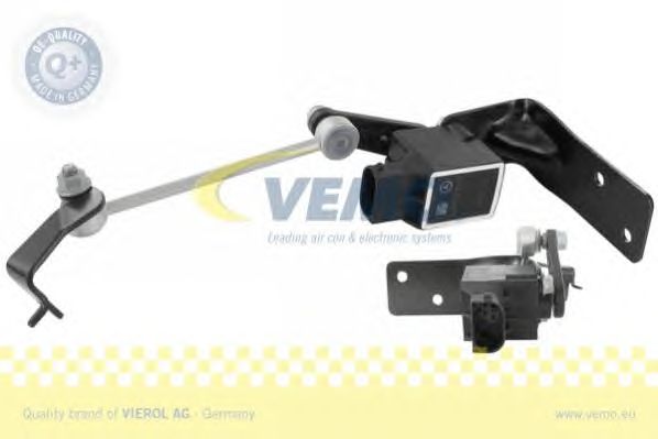 Sensor, Xenon light (headlight range adjustment) V30-72-0026