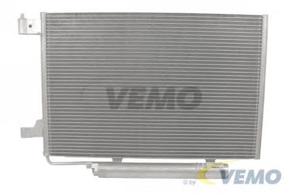 Condensator, airconditioning V30-62-1037