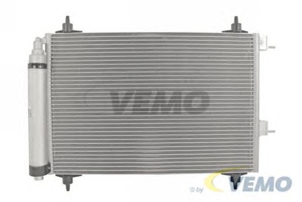 Condensador, ar condicionado V42-62-0009