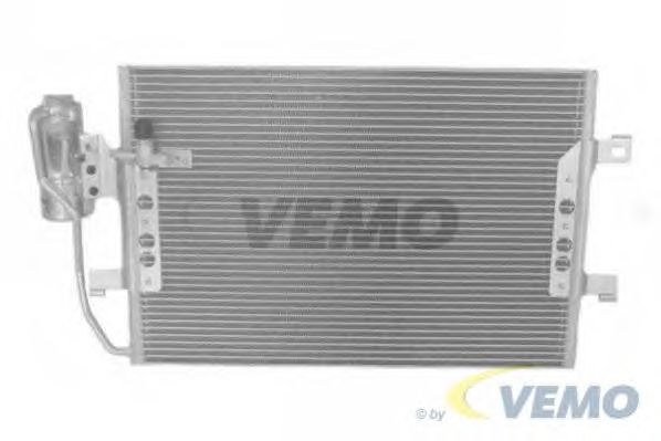 Condensator, airconditioning V30-62-1020