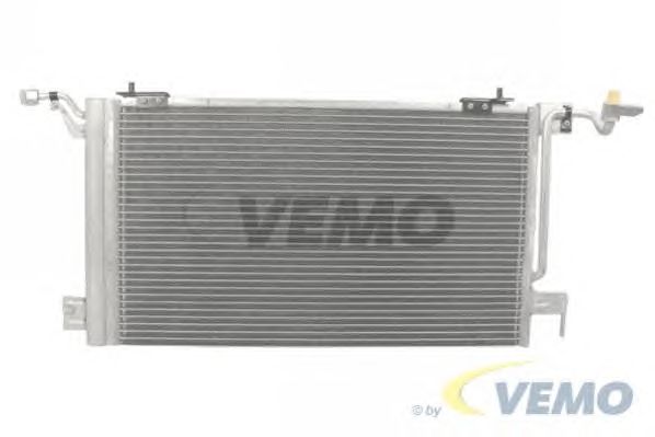 Condenser, air conditioning V22-62-0001