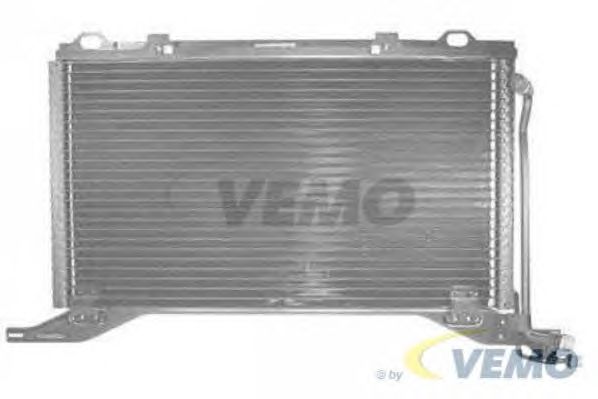 Condensator, airconditioning V30-62-1026