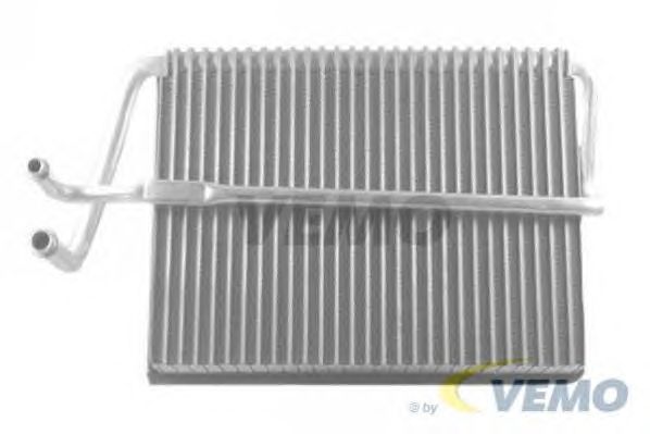Evaporator, air conditioning V30-65-0010
