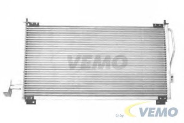 Condensator, airconditioning V32-62-0004