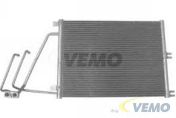 Condensator, airconditioning V40-62-0019