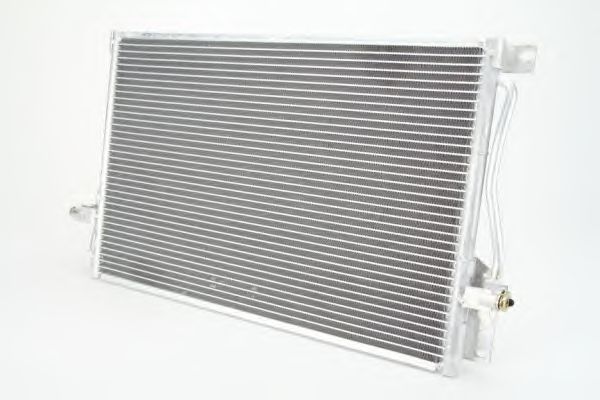 Condenser, air conditioning KTT110270