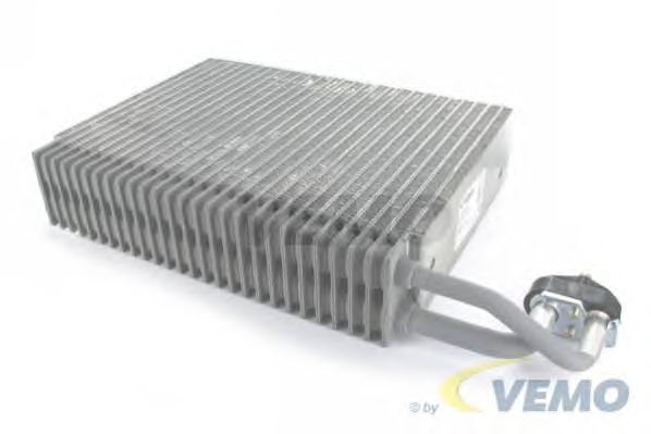 Evaporator, air conditioning V20-65-0018