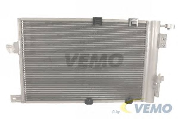 Condensator, airconditioning V40-62-0006