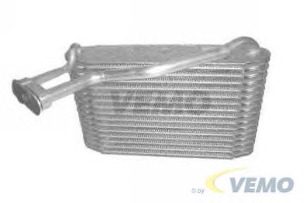Evaporator, air conditioning V10-65-0012