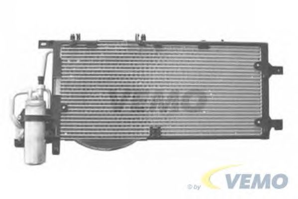 Condensator, airconditioning V40-62-0026