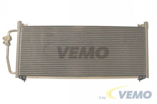Condensator, airconditioning V63-62-0005