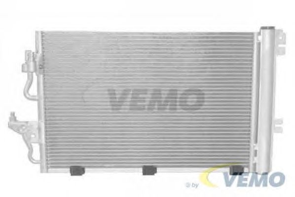 Condensator, airconditioning V40-62-0014