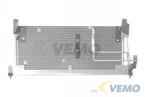 Condensator, airconditioning V40-62-0002